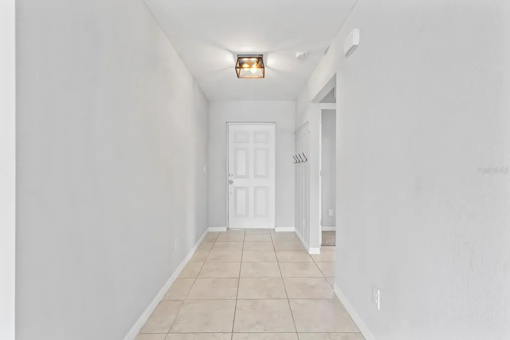 1319 NW 14th Place Cape Coral FL 33993