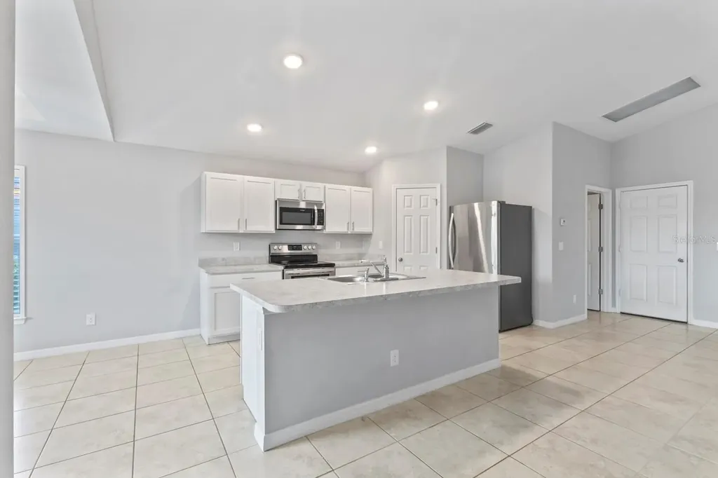 1319 NW 14th Place Cape Coral FL 33993