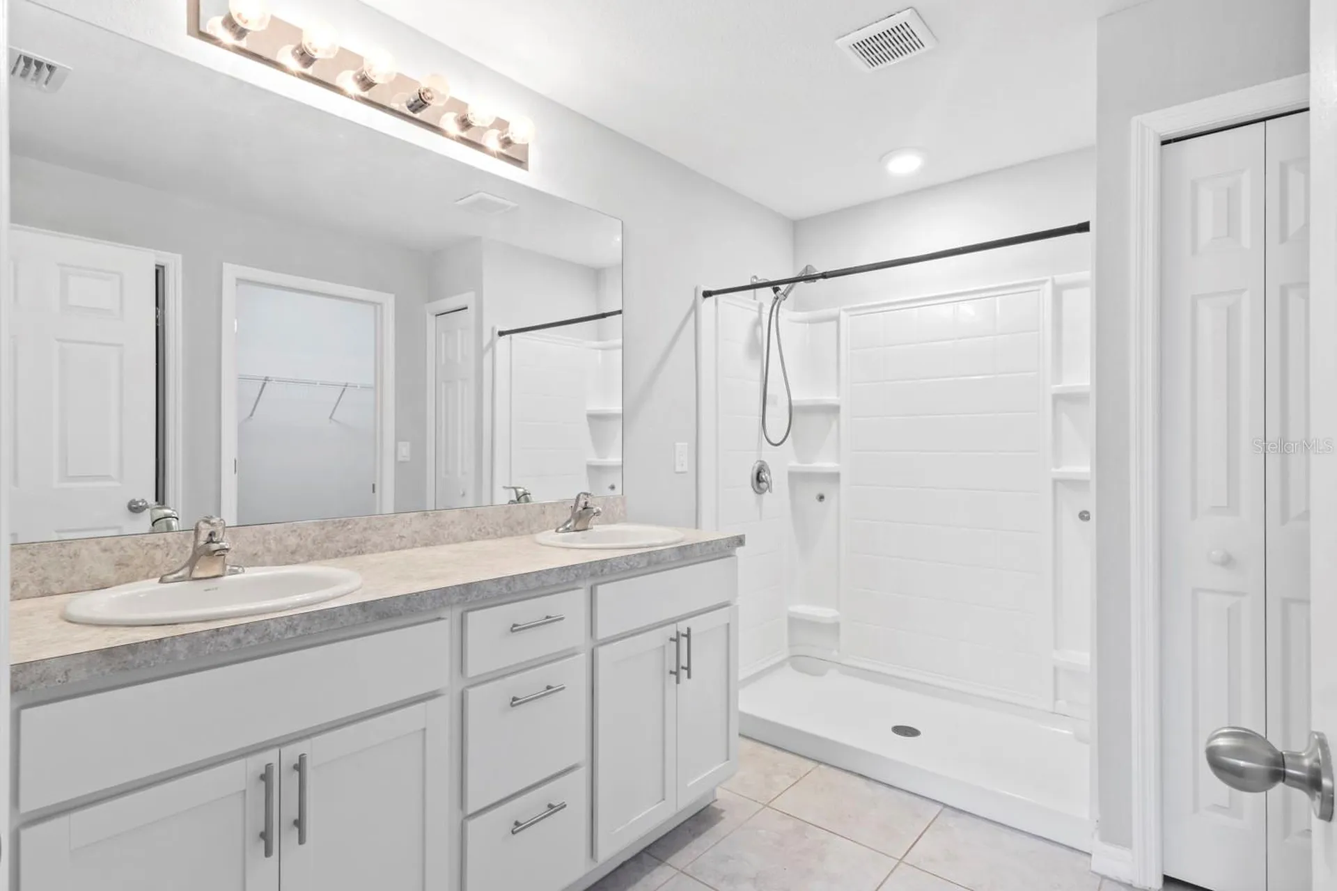 1319 NW 14th Place Cape Coral FL 33993