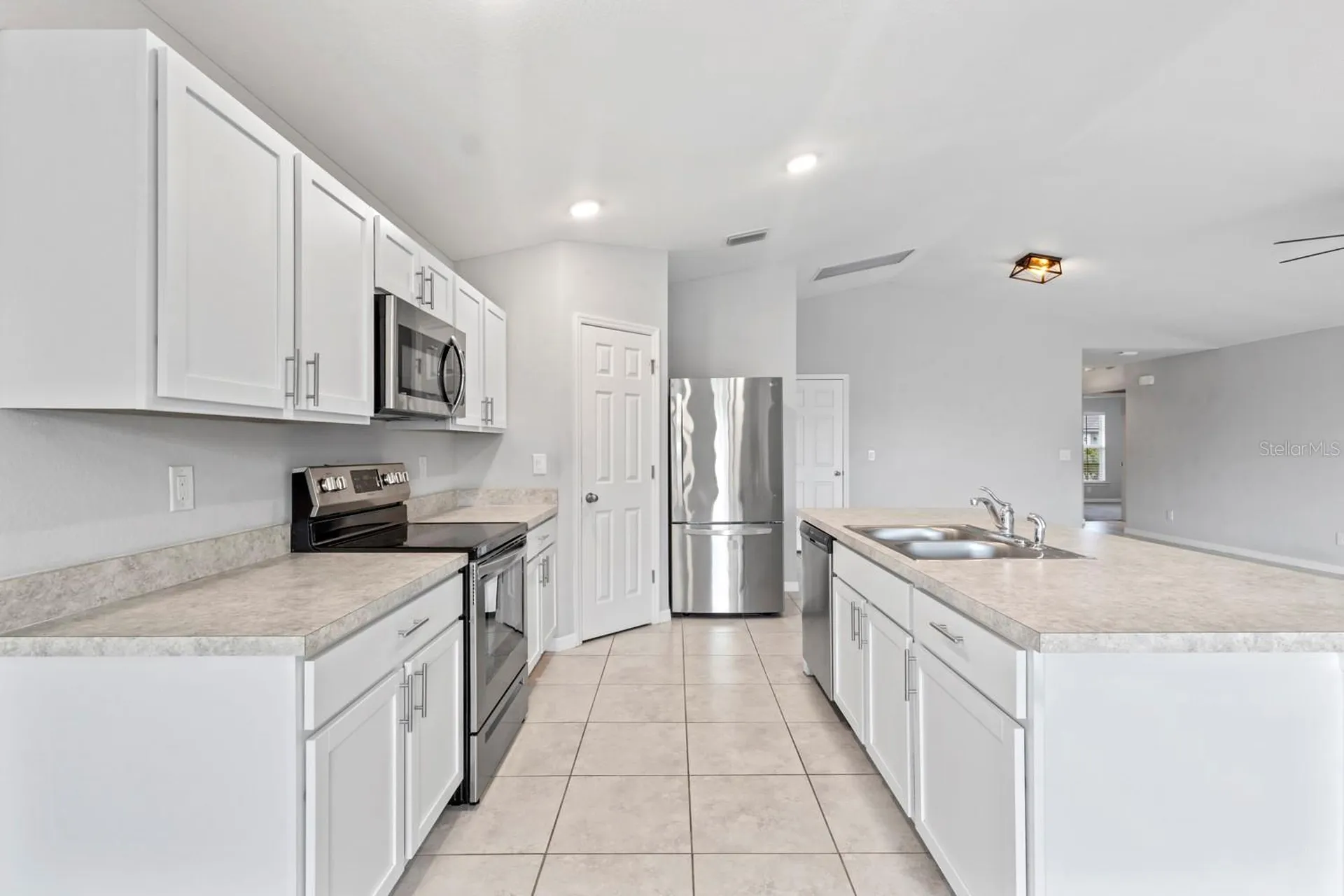 1319 NW 14th Place Cape Coral FL 33993