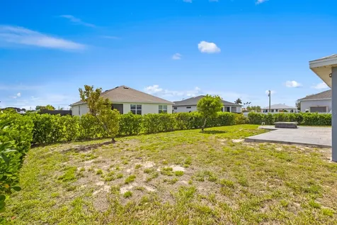 1319 NW 14th Place Cape Coral FL 33993
