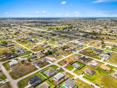 1319 NW 14th Place Cape Coral FL 33993