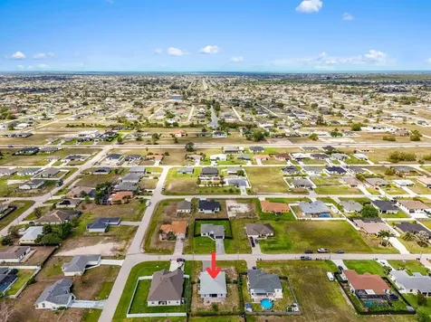1319 NW 14th Place Cape Coral FL 33993