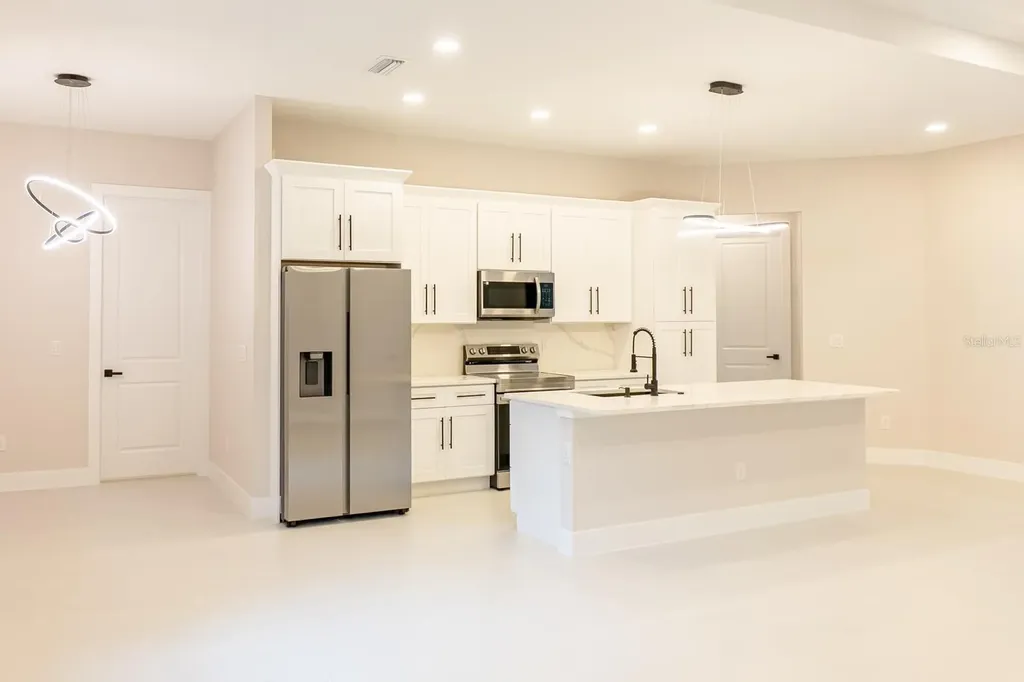 14284 Cedarwood Avenue Brooksville FL 34614