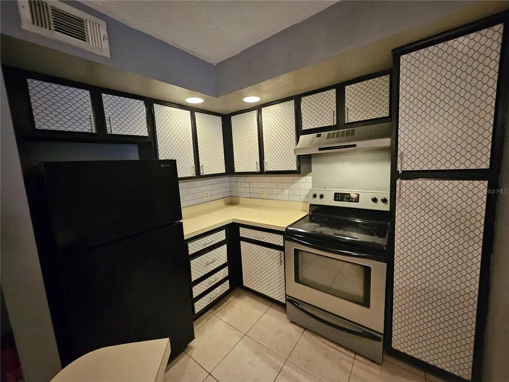 4518 Commander Drive Orlando FL 32822