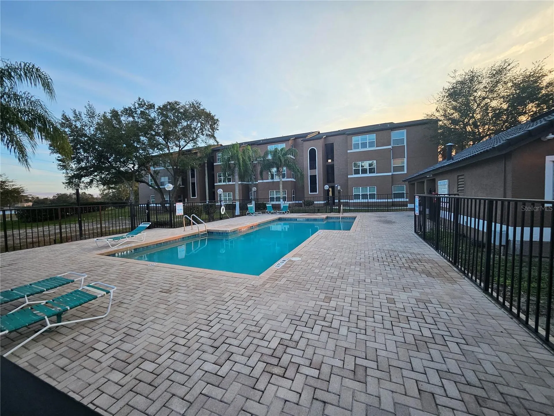 4518 Commander Drive Orlando FL 32822