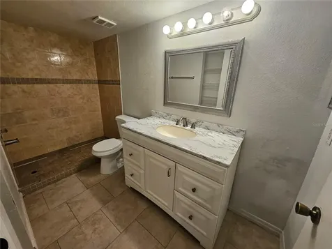 4518 Commander Drive Orlando FL 32822