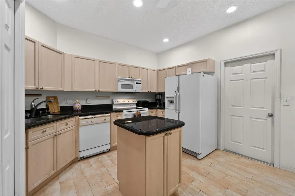 1050 Starkey Road Largo FL 33771