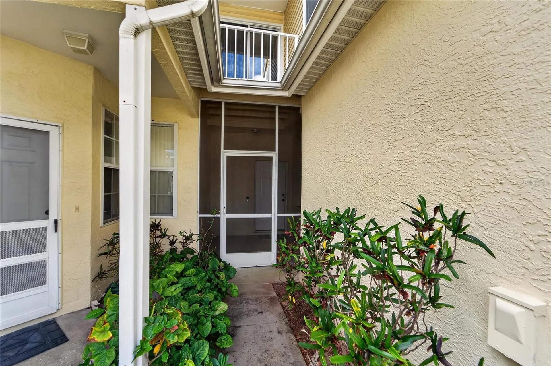 1050 Starkey Road Largo FL 33771