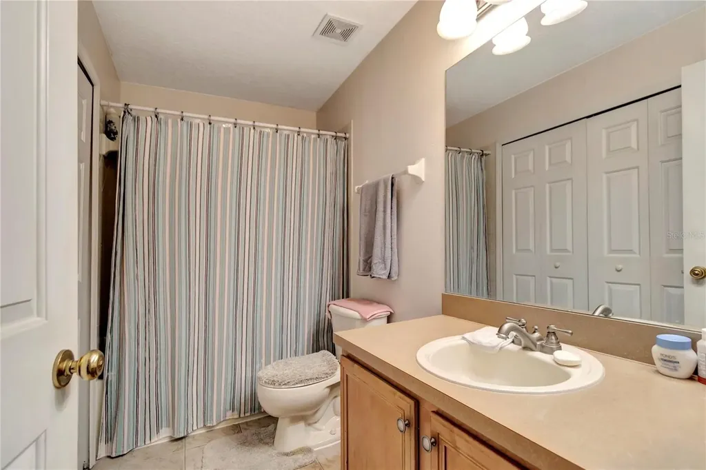 213 Draw Bridge Lane Valrico FL 33594