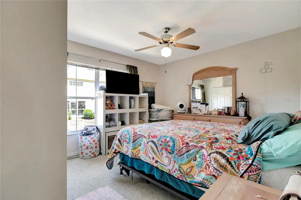 213 Draw Bridge Lane Valrico FL 33594