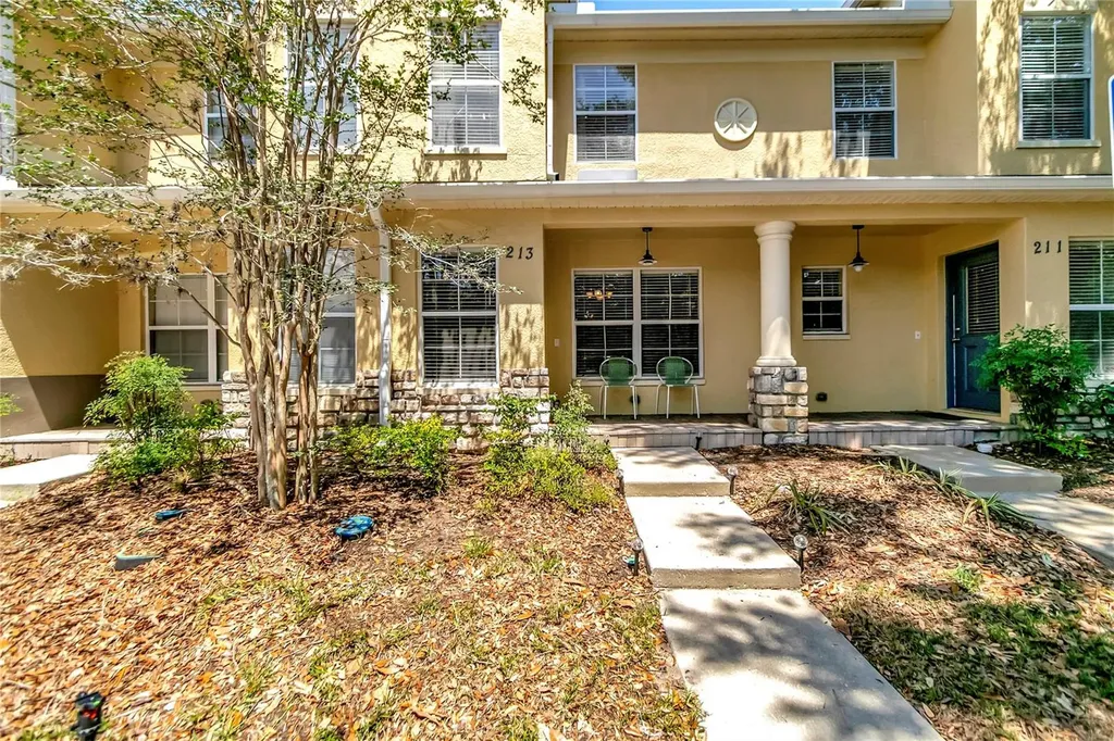 213 Draw Bridge Lane Valrico FL 33594
