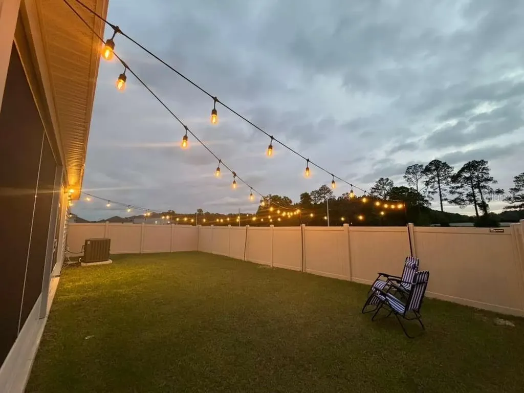 1814 NW 248th Way Newberry FL 32669