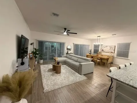 1814 NW 248th Way Newberry FL 32669