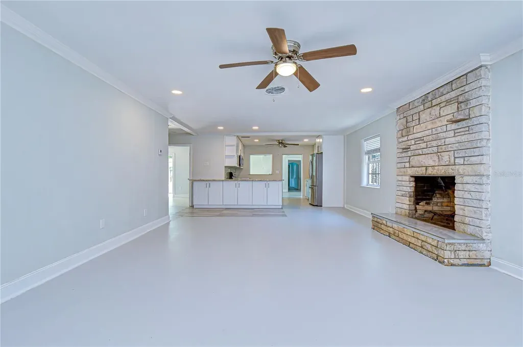 909 Hart Street Clearwater FL 33755
