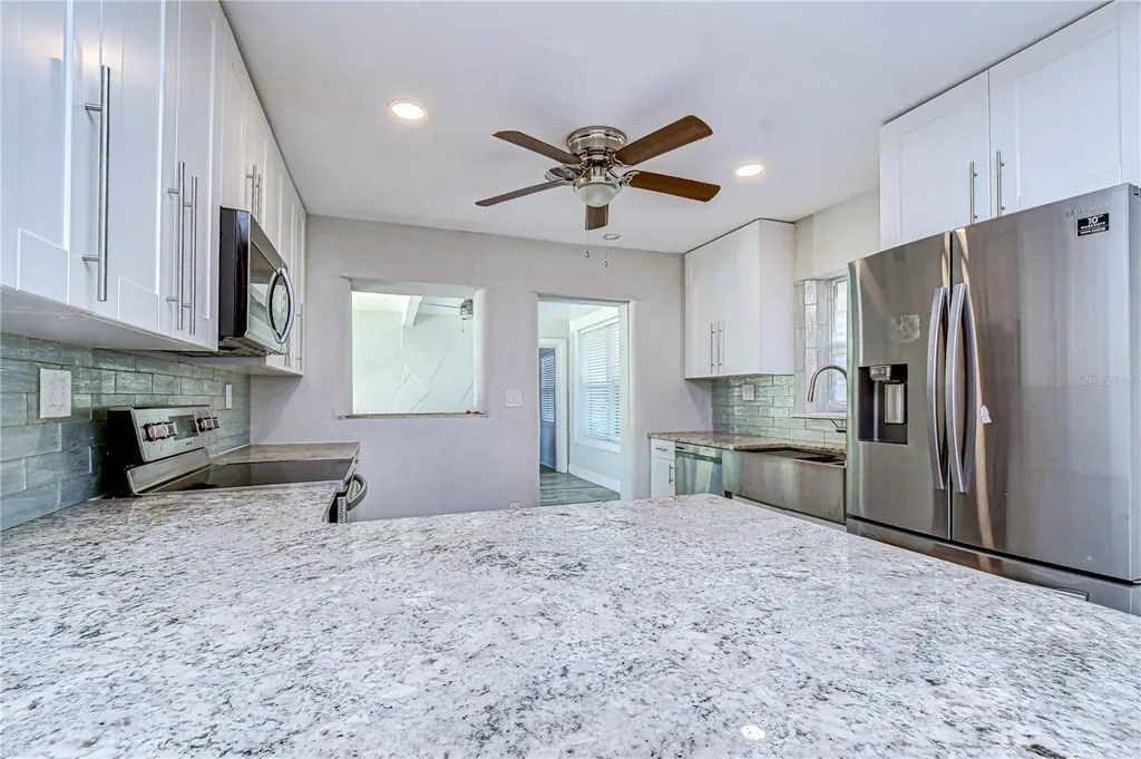 909 Hart Street Clearwater FL 33755