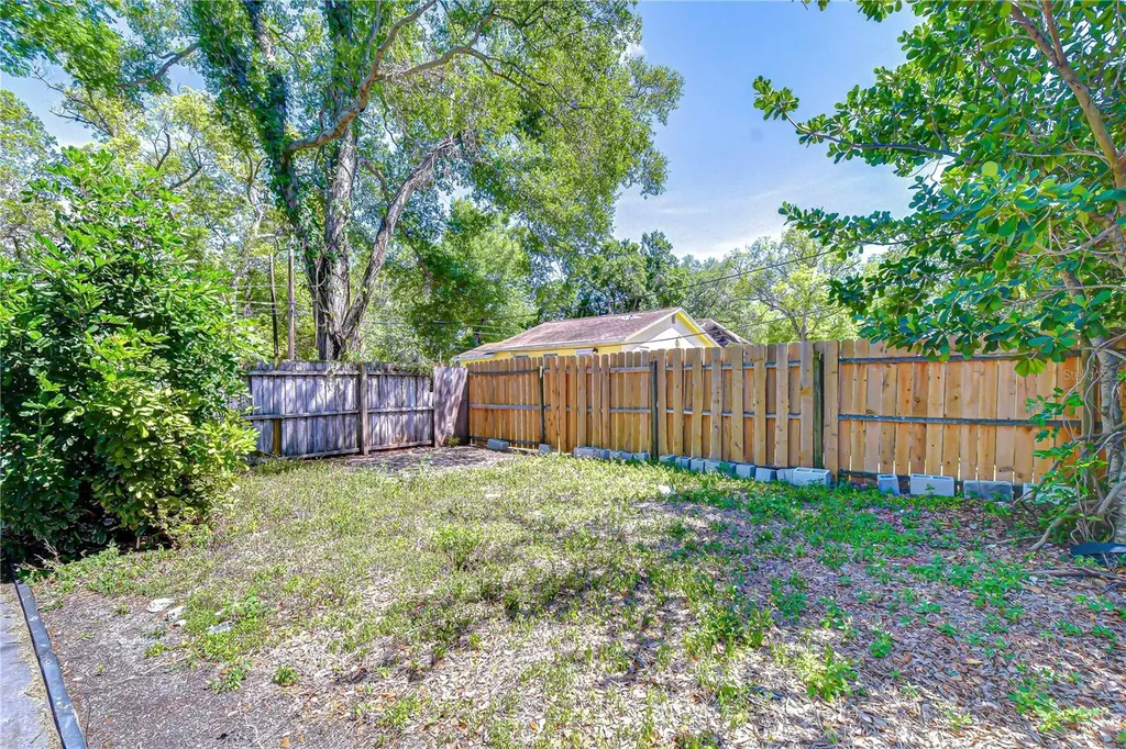 909 Hart Street Clearwater FL 33755