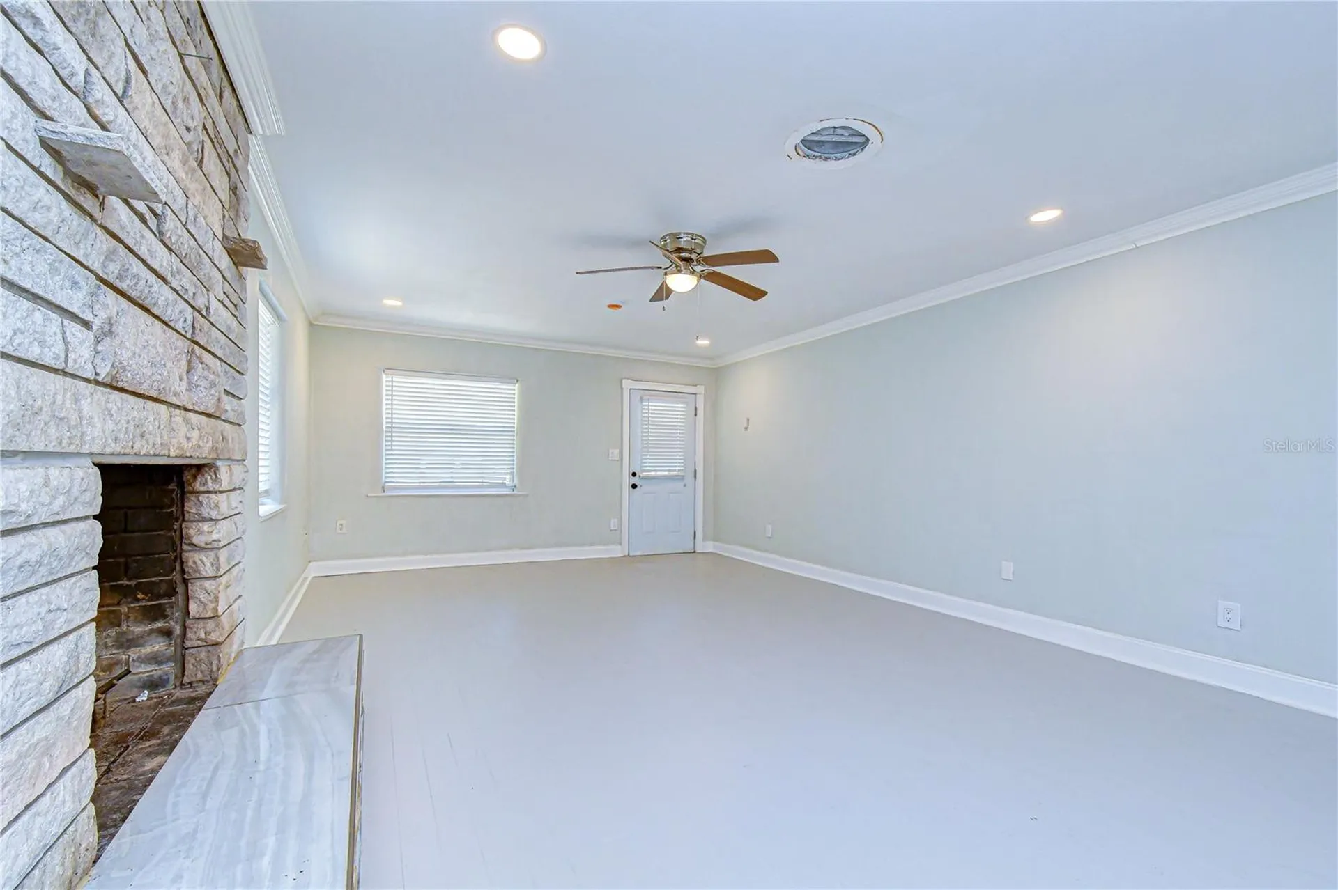909 Hart Street Clearwater FL 33755
