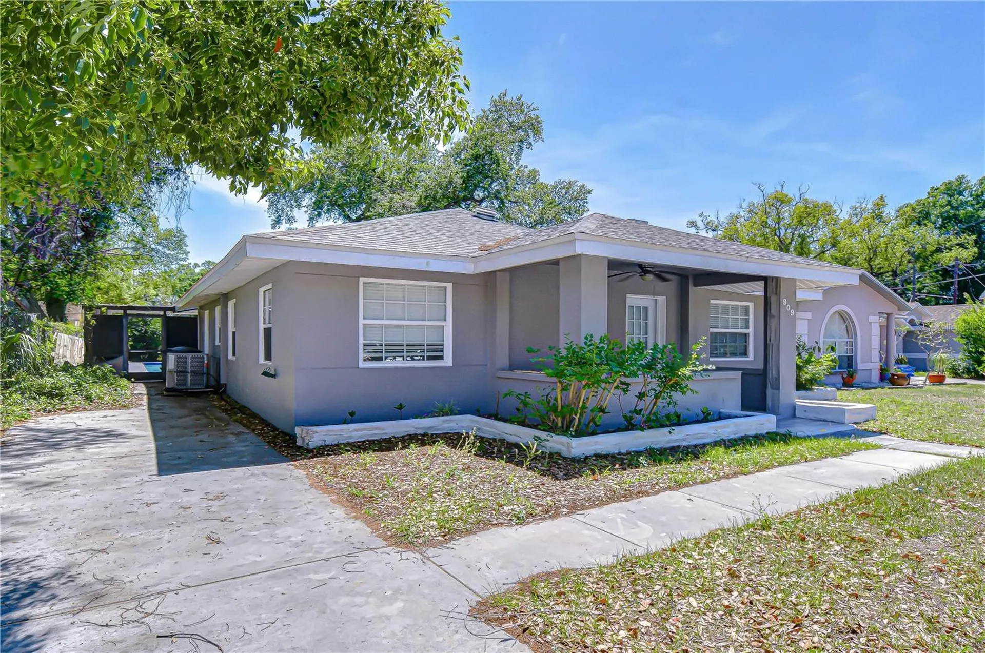 909 Hart Street Clearwater FL 33755