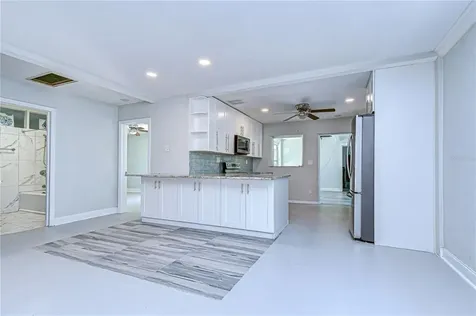 909 Hart Street Clearwater FL 33755