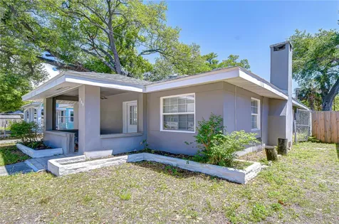 909 Hart Street Clearwater FL 33755
