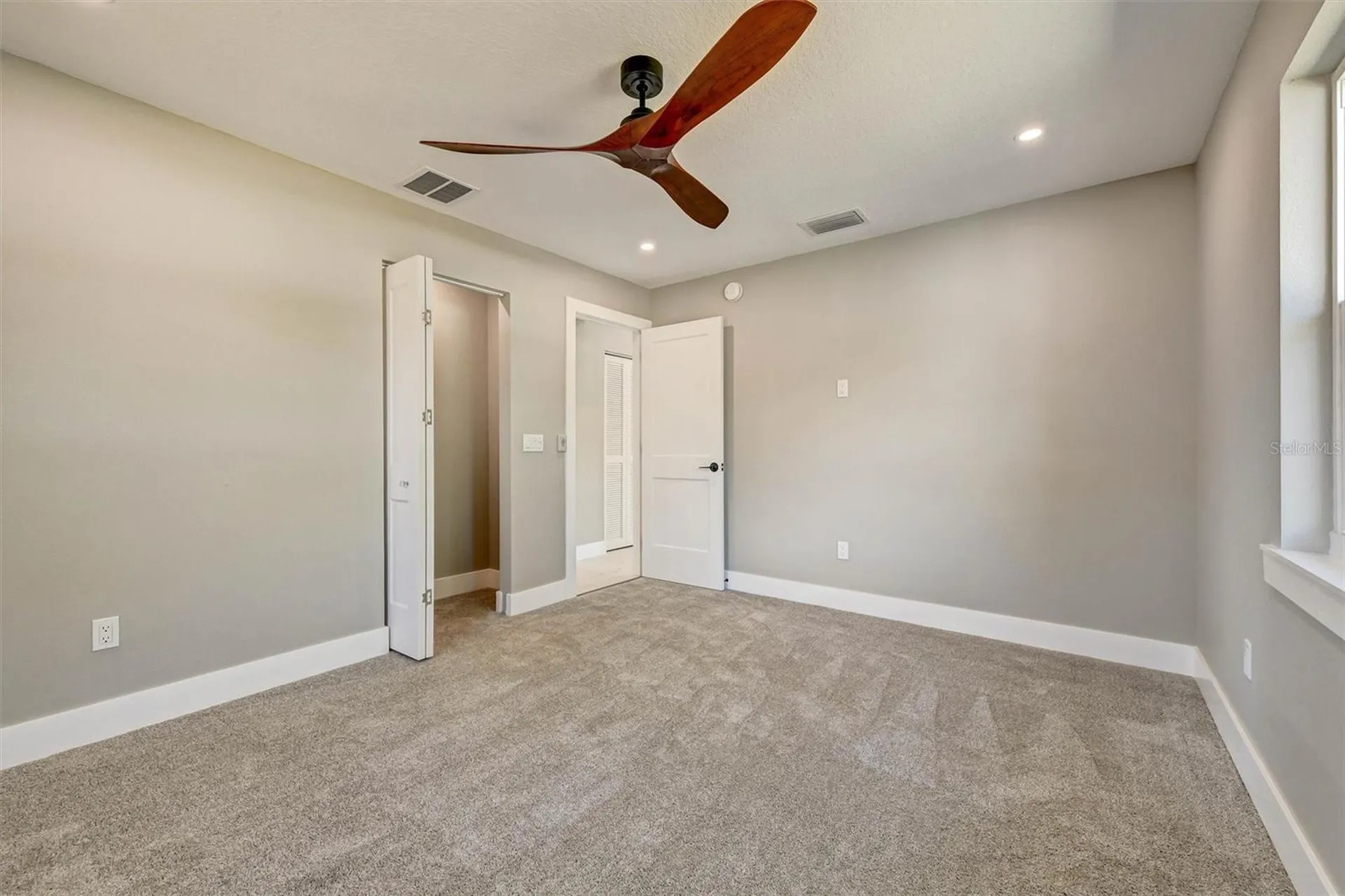 1521 S Jefferson Avenue Clearwater FL 33756