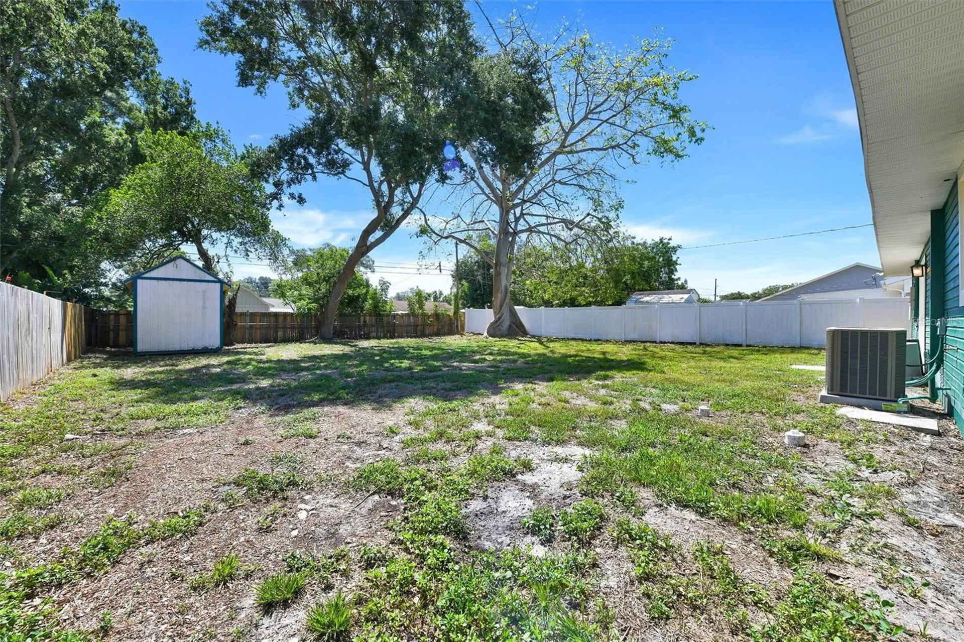 1521 S Jefferson Avenue Clearwater FL 33756