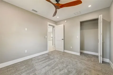 1521 S Jefferson Avenue Clearwater FL 33756
