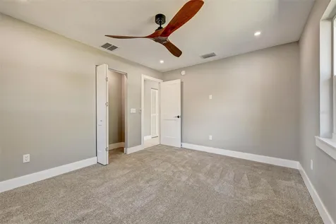1521 S Jefferson Avenue Clearwater FL 33756