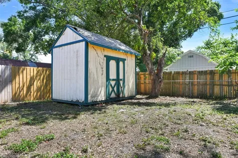 1521 S Jefferson Avenue Clearwater FL 33756
