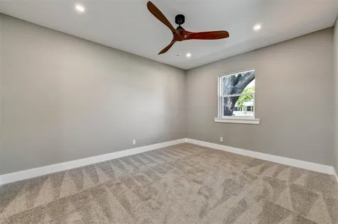 1521 S Jefferson Avenue Clearwater FL 33756