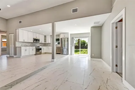 1521 S Jefferson Avenue Clearwater FL 33756