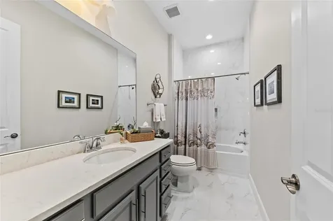 271 Saint Lucia Drive Bradenton FL 34209