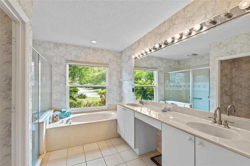 9211 12th Avenue NW Bradenton FL 34209