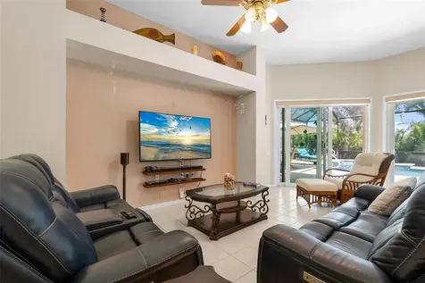 9211 12th Avenue NW Bradenton FL 34209