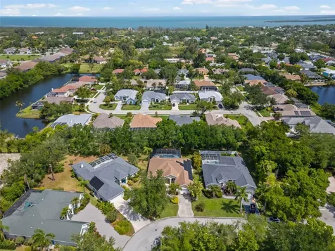 9211 12th Avenue NW Bradenton FL 34209