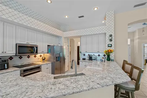 9211 12th Avenue NW Bradenton FL 34209