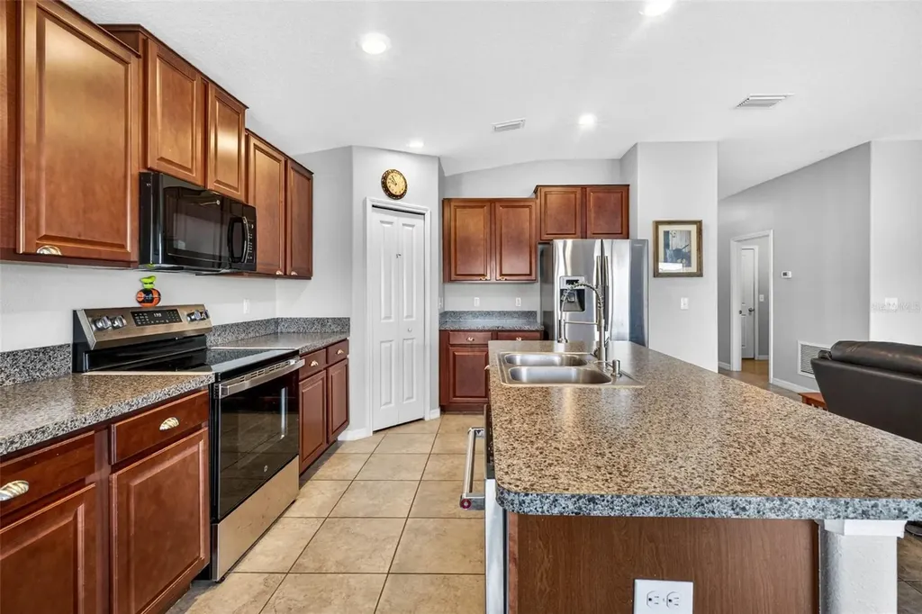 1774 Broad Winged Hawk Drive Ruskin FL 33570