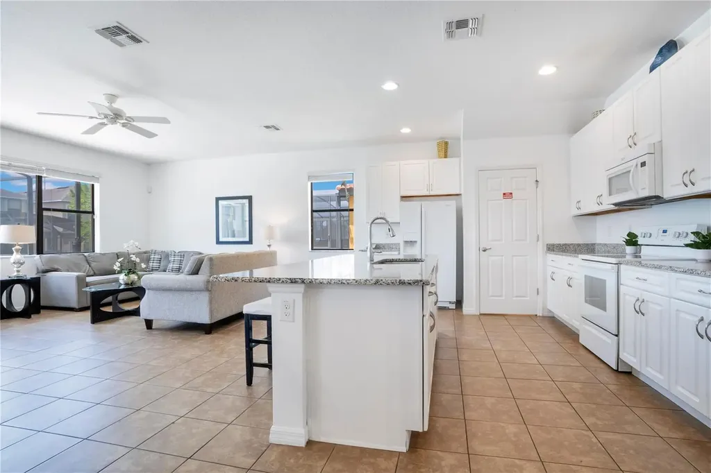 2613 Rosemont Circle Davenport FL 33837