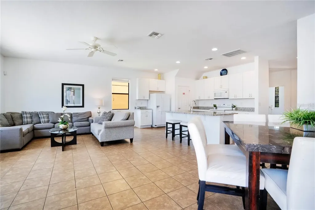 2613 Rosemont Circle Davenport FL 33837