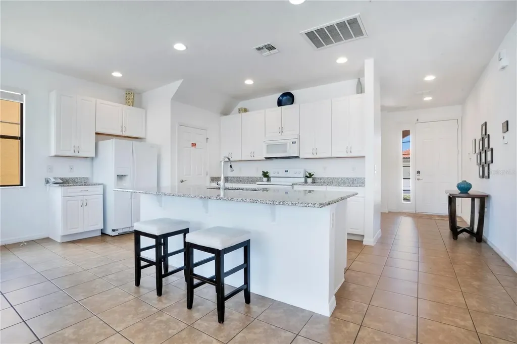 2613 Rosemont Circle Davenport FL 33837