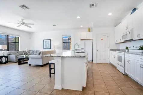 2613 Rosemont Circle Davenport FL 33837
