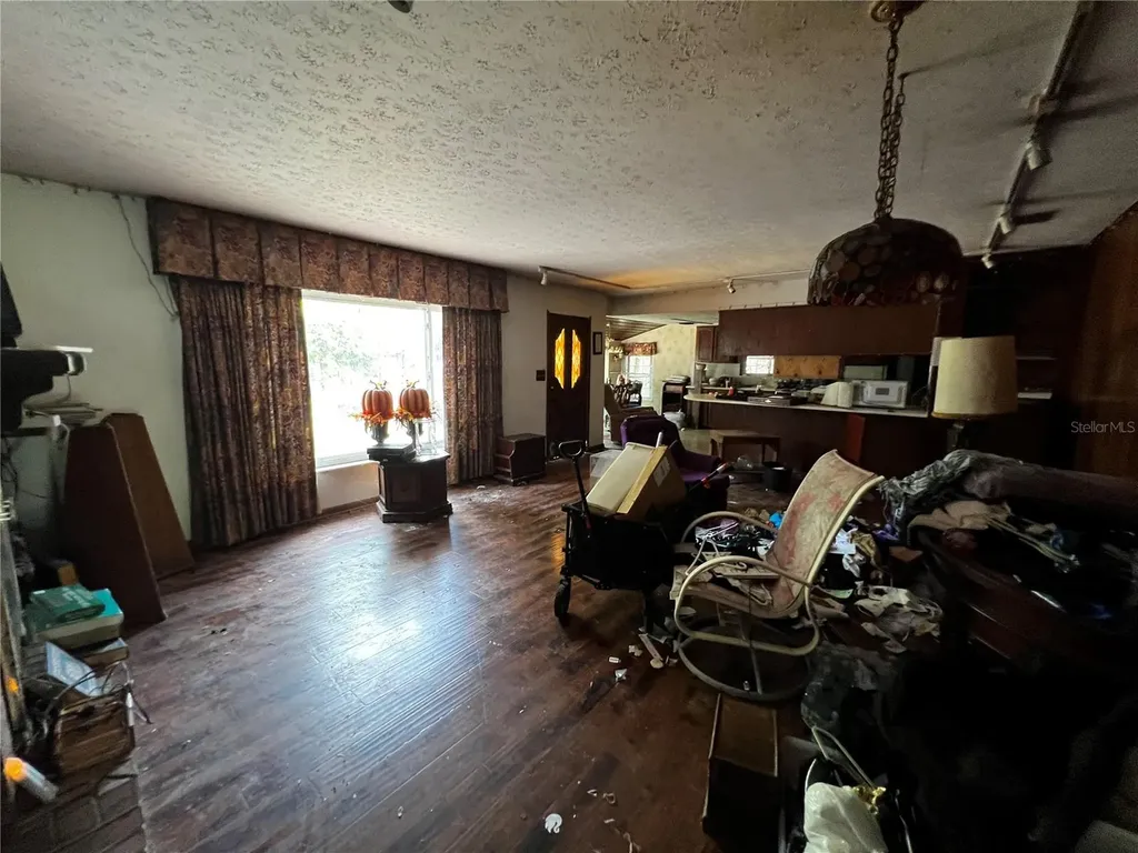 117 Hickory Creek Boulevard Brandon FL 33511