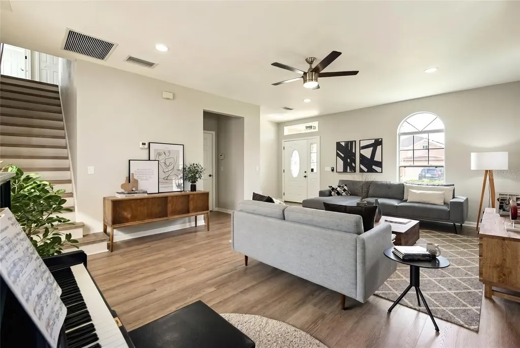 11062 Prairie Hawk Drive Orlando FL 32837