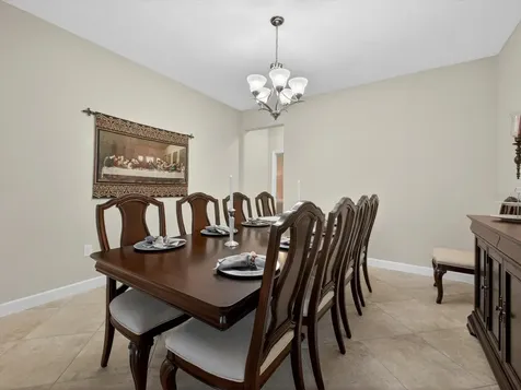 1300 Gleneagles Lane Davenport FL 33896
