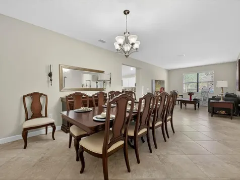 1300 Gleneagles Lane Davenport FL 33896