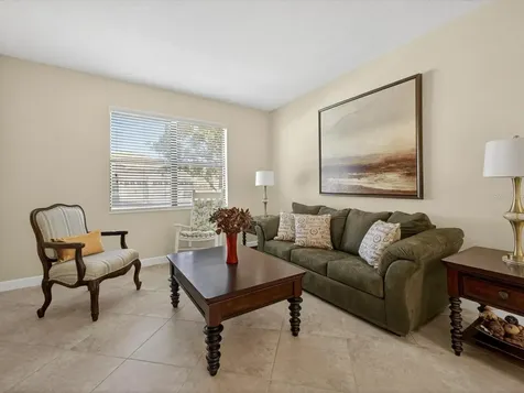 1300 Gleneagles Lane Davenport FL 33896