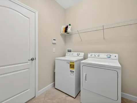 1300 Gleneagles Lane Davenport FL 33896