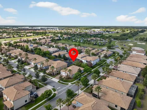 1300 Gleneagles Lane Davenport FL 33896