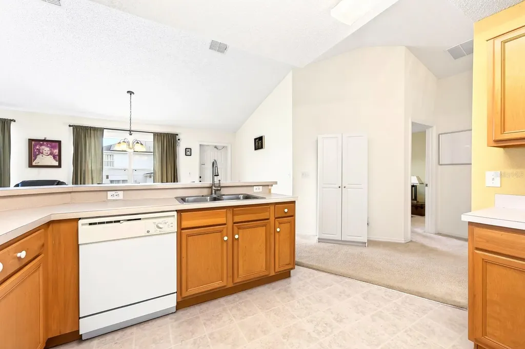 416 Lakeview Road Kissimmee FL 34759